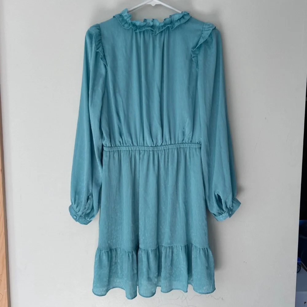 🍒Long Sleeve Mint Ruffle Button Down Dress - Picture 8 of 12